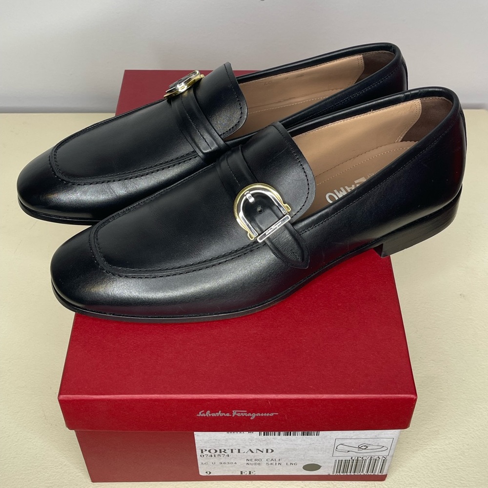 Ferragamo Men's Loafers w/ Gancio Buckle